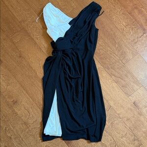 Adrianna Papell Black One-Shoulder Draped Dress with White Contrast